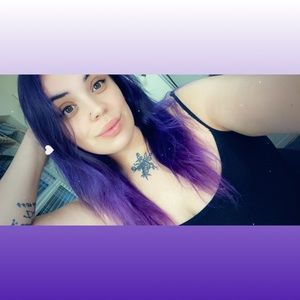 Meet your Posher, Alexandra